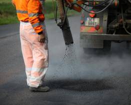 Ve Zlínském kraji začaly opravy výtluků