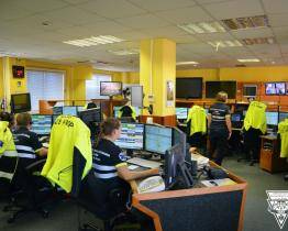 Operační středisko krajské záchranné služby posílili dva vojáci