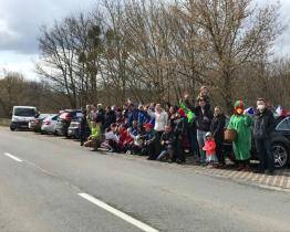 Aktivisté oslavili Velikonoce netradiční jízdou za svobodu