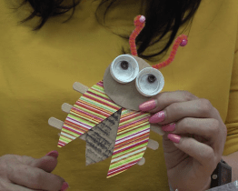 Zrecyklujte zbytkové materiály k výrobě jarní dekorace 