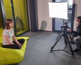 Videomedailonky mají inspirovat mladé studentky