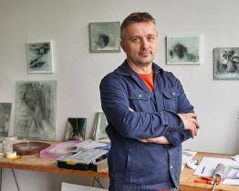 Česko bude na bienále v Londýně reprezentovat zlínský umělec