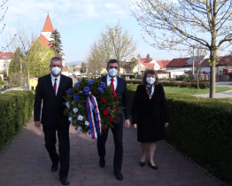 Památku 76 let od osvobození obce provázela tichá vzpomínka