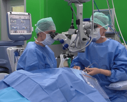 Kraj odmění zaměstnance v první linii