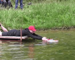 Závody lodních modelářů ovládli Veselané