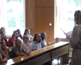 Slavnostního předání vysvědčení se zúčastnila i Zuzana Fišerová