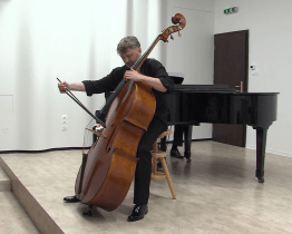 Základní školu rozeznělo Kontrabasové soirée