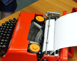 Vzácný Kožíkův psací stroj se natrvalo vrátil do Brodu