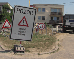 Ve městě začnou velkoplošné opravy komunikací