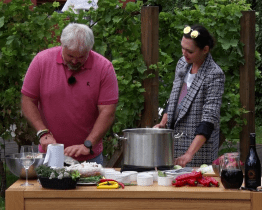 Viki provede v novém pořadu moravskou kuchyní