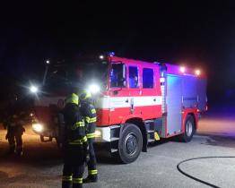 Ve Střížovicích hořelo. Hasiči museli evakuovat šest osob