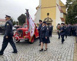 Poslední sbohem. V Koryčanech se rozloučili s tragicky zesnulým hasičem