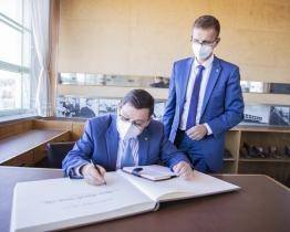 Velvyslanec Chilské republiky ocenil holešovskou firmu