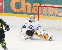 Hokejisté Vsetína doma zůstávají stoprocentní, na Lapači přemohli i Vrchlabí