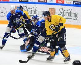 Berani v přípravě podlehli v derby Kometě, Vsetín vyhrál na nájezdy 