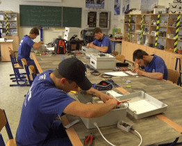 Kraj podpoří budoucí řemeslníky