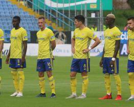 Fotbalisté i hokejisté Zlína kampaní upozorní na prevence rakoviny prsu 