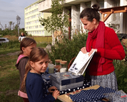 S lampiony v ruce uspali broučky