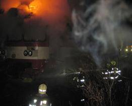 Kabina strojvedoucího začala hořet za jízdy