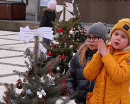 Vánoční atmosféru občanům navodí návštěva náměstí