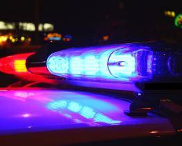 Honička jako z akčního filmu. Mladík bez řidičáku prchal před policií a zběsilou jízdou ohrožoval automobily