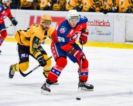 Hokejisté Vsetína souboj o druhé místo nezvládli, na Třebíč ztrácejí už šest bodů 