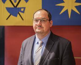 Střídání stráží. Michala Filipa nahradil ve vedení Baťovy nemocnice Jan Hrdý