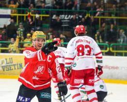 Vsetín ve speciálních dresech porazil Frýdek, Málek potřetí v sezoně vychytal nulu 