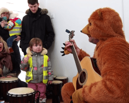 Malí fašančáři stopovali hudebního medvěda u řeky Moravy