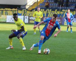 Ševci neudrželi s Plzní vedení, favoritovi po gólu z penalty těsně podlehli 