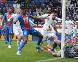 Fotbalisté Slovácka na úvod nadstavby nestačili na favorizovanou Plzeň 