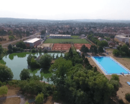 Město vybuduje na Širůchu ledovou plochu 