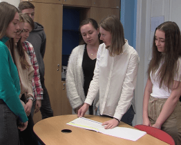 Studenti Obchodní akademie si ve vyučování založili firmu 