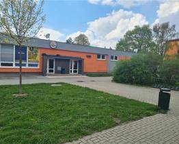 Obyvatelé vsetínské Ohrady si stěžují na rušení nočního klidu. Situaci řeší radnice i policie