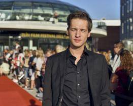 Druhý festivalový den přivítá hereckou „Young Star“ Jana Nedbala