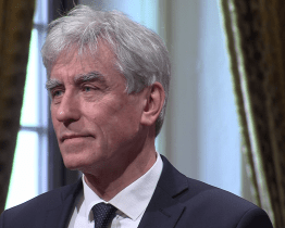 Ředitel školy Ctibor Boráň převzal ocenění od hejtmana Zlínského kraje