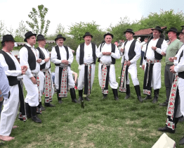 V Parku Rochus postavili májku a otevřeli pastviny