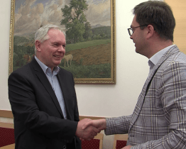 Z čela brodské charity odchází Petr Houšť 