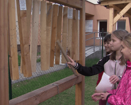 Kouzelná přírodní zahrada slouží školákům jeden rok