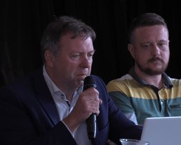 Obyvatelé Vések diskutovali se starostou města a místní komisí 