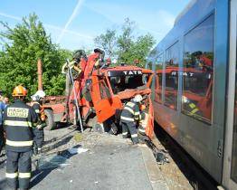 U Nového Hrozenkova se srazila kladovka s osobním vlakem