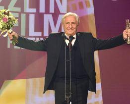 Mimořádně úspěšný 62. Zlín Film Festival zakončilo vyhlášení nejlepších filmů. Zlatý střevíček převzal Karel Heřmánek