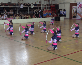 Tělocvičnu gymnázia ovládl Slovácký pohár v aerobiku