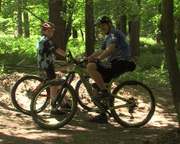 O víkendu se bikerům otevřel nový trail park 