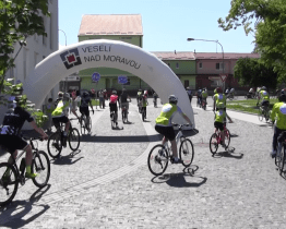 Cyklotour Na kole dětem projela jižní Moravou