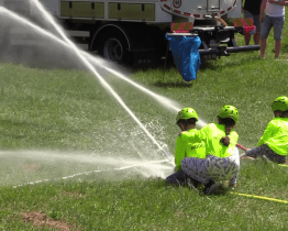 Den s hasiči nabídl techniku i ukázky