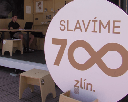 V centru města narazíte na designový infopoint 