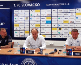 Slovácko chce v evropských pohárech do základní skupiny, Svědíkovi chybí dva hráči 