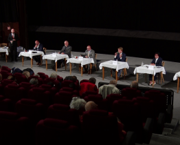 V Kině Panorama se sešli lídři stran na předvolební debatě