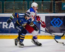 Smolná středa. Hokejisté Zlína neuspěli v Ostravě, Vsetín padl v Kolíně